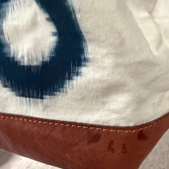 Shibori Indigo Travel Bag - Picture 6 of 8